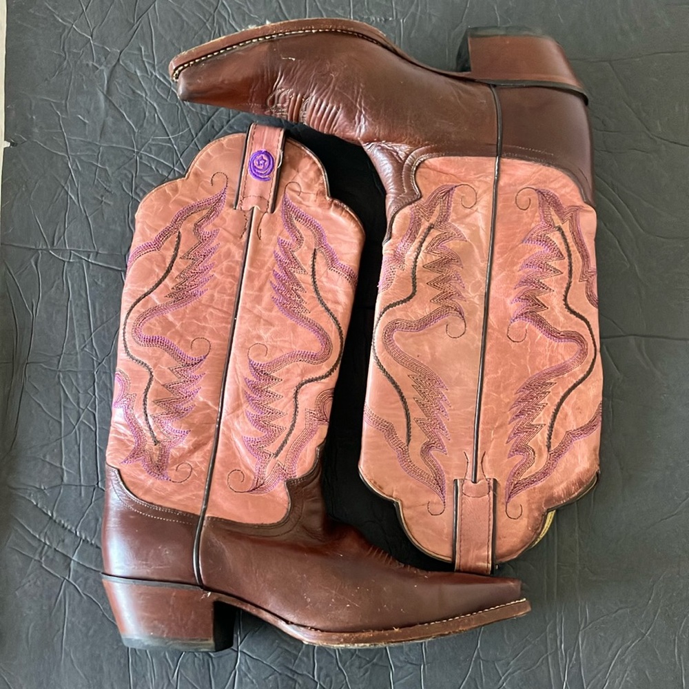 Justin pink and brown cowboy boots size 8.5 EUC